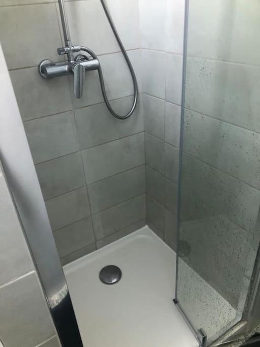 לה לבאנדו Appartement Vue Mer Au Lavandou מראה חיצוני תמונה