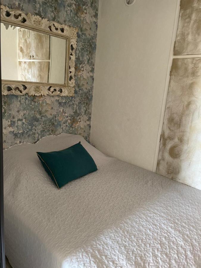 לה לבאנדו Appartement Vue Mer Au Lavandou מראה חיצוני תמונה